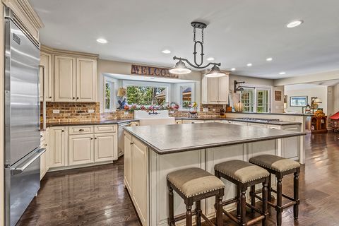 Tiny photo for 11901 S 92nd Avenue, Palos Park, IL 60464 (MLS # 12484410)