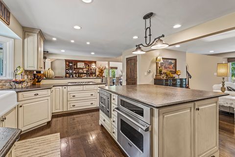 Tiny photo for 11901 S 92nd Avenue, Palos Park, IL 60464 (MLS # 12484410)