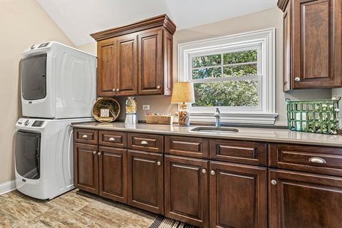Tiny photo for 11901 S 92nd Avenue, Palos Park, IL 60464 (MLS # 12484410)