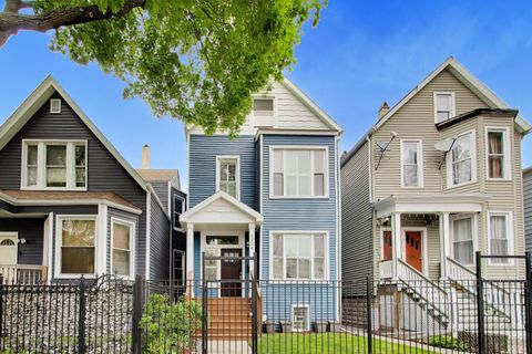 Photo of 3526 W McLean Avenue, Chicago, IL 60647 (MLS # 12639230)