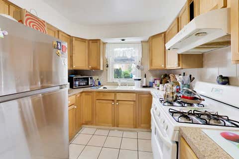 Tiny photo for 2908 W Birchwood Avenue, Chicago, IL 60645 (MLS # 12735450)