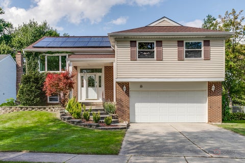 Photo of 8 Lindon Lane, Vernon Hills, IL 60061 (MLS # 12745545)