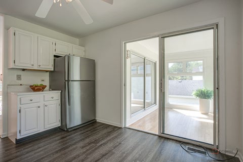Tiny photo for 8 Lindon Lane, Vernon Hills, IL 60061 (MLS # 12745545)