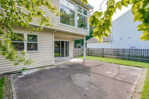 Tiny photo for 8 Lindon Lane, Vernon Hills, IL 60061 (MLS # 12745545)