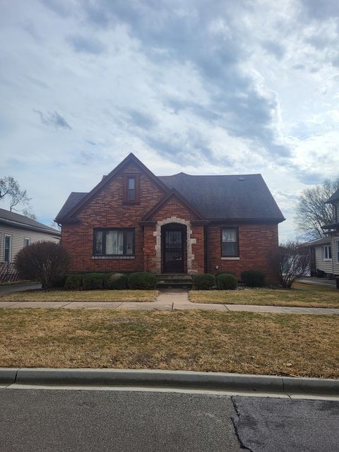 Photo of 307 Court Street, Streator, IL 61364 (MLS # 12580221)