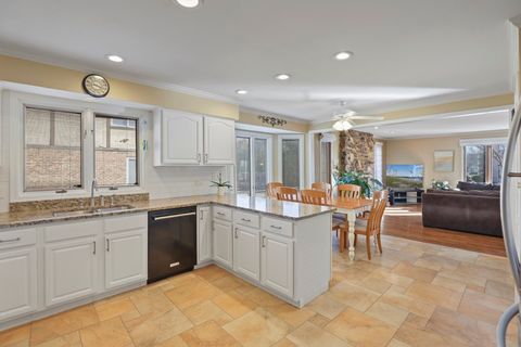 Tiny photo for 1227 N Ashley Lane, Addison, IL 60101 (MLS # 12551729)