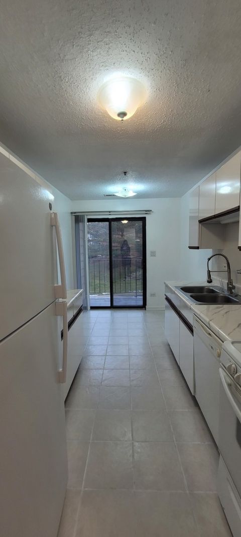 Tiny photo for 760 Weidner Road #107, Buffalo Grove, IL 60089 (MLS # 12534754)