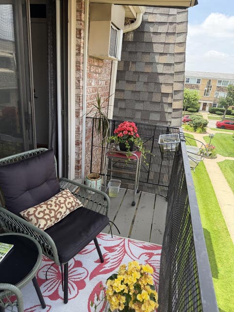 Tiny photo for 5321 N Delphia Avenue #322, Chicago, IL 60656 (MLS # 12735106)