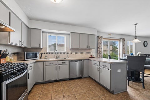 Tiny photo for 2797 Yellowstone Drive, Aurora, IL 60503 (MLS # 12726646)