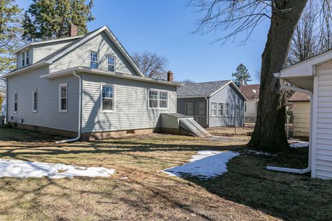 Tiny photo for 4118 10th Avenue, Moline, IL 61265 (MLS # 12597906)