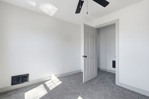 Tiny photo for 4118 10th Avenue, Moline, IL 61265 (MLS # 12597906)