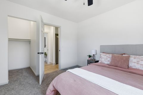 Tiny photo for 4118 10th Avenue, Moline, IL 61265 (MLS # 12597906)