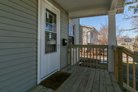 Tiny photo for 4118 10th Avenue, Moline, IL 61265 (MLS # 12597906)