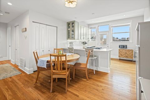 Tiny photo for 741 W Waveland Avenue #3, Chicago, IL 60613 (MLS # 12587540)