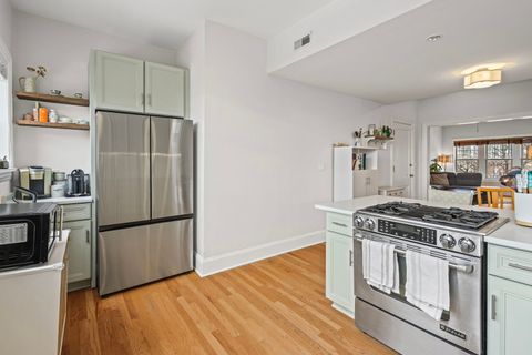 Tiny photo for 741 W Waveland Avenue #3, Chicago, IL 60613 (MLS # 12587540)
