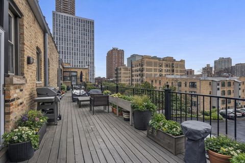 Tiny photo for 741 W Waveland Avenue #3, Chicago, IL 60613 (MLS # 12587540)
