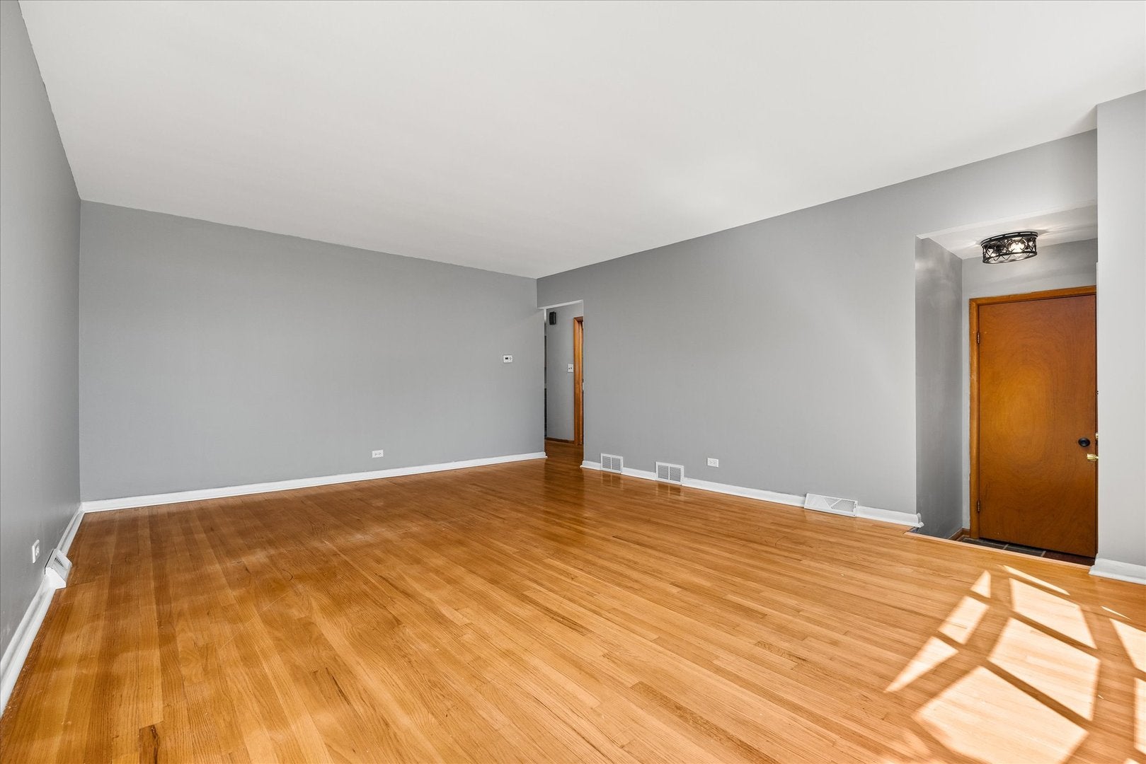 4312 Prairie Avenue