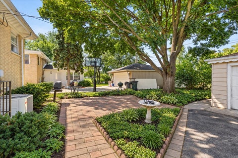 Tiny photo for 4312 Prairie Avenue, Brookfield, IL 60513 (MLS # 12738941)