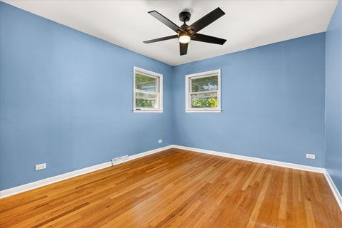 Tiny photo for 4312 Prairie Avenue, Brookfield, IL 60513 (MLS # 12738941)