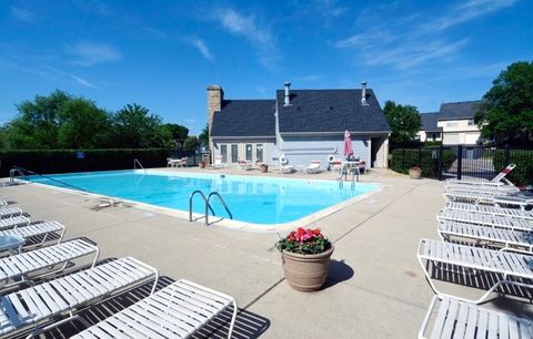 Tiny photo for 1232 N Knollwood Drive, Palatine, IL 60067 (MLS # 12602520)