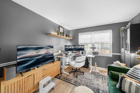 Tiny photo for 1232 N Knollwood Drive, Palatine, IL 60067 (MLS # 12602520)