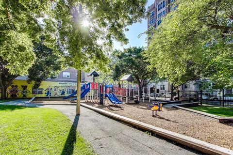 Tiny photo for 6850 S South Shore Drive #2N, Chicago, IL 60649 (MLS # 12489921)