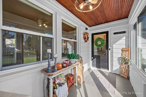 Tiny photo for 625 S Harrison Street, Batavia, IL 60510 (MLS # 12521930)