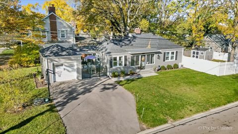 Tiny photo for 625 S Harrison Street, Batavia, IL 60510 (MLS # 12521930)