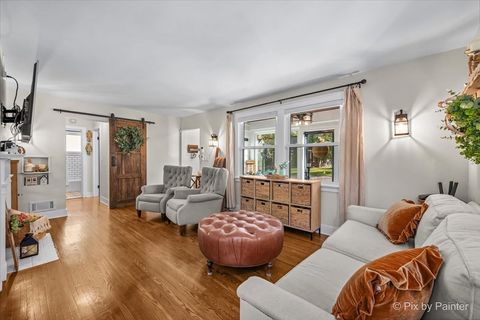 Tiny photo for 625 S Harrison Street, Batavia, IL 60510 (MLS # 12521930)