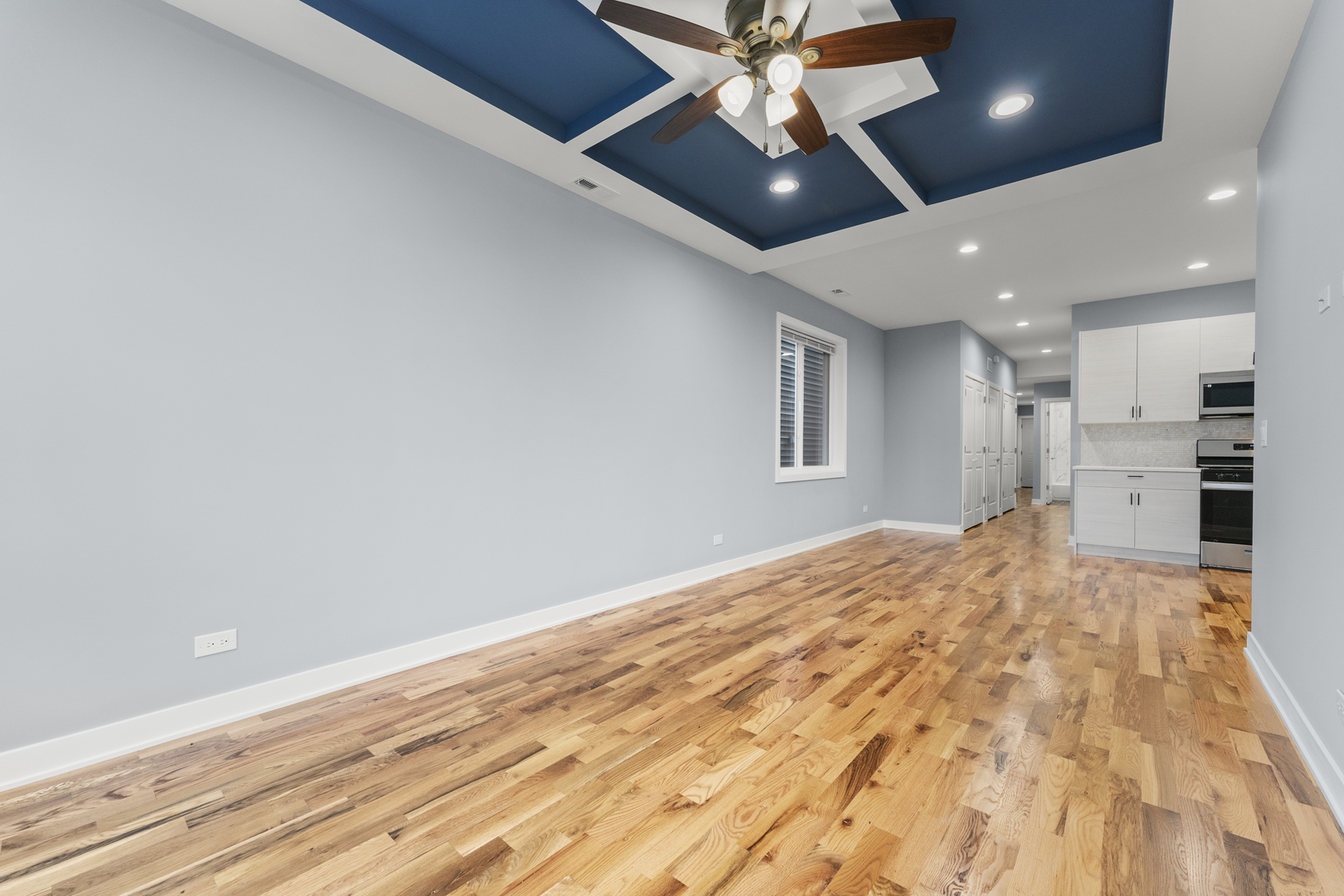 3029 W Washington Boulevard