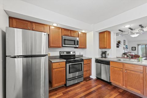 Tiny photo for 2159 Harbortown Circle #2159, Champaign, IL 61821 (MLS # 12588460)