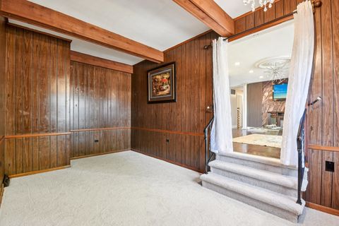 Tiny photo for 719 N Elmhurst Avenue, Mount Prospect, IL 60056 (MLS # 12543732)