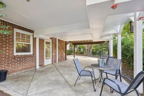 Tiny photo for 237 Ridgewood Avenue, Davenport, IA 52803 (MLS # 12731310)