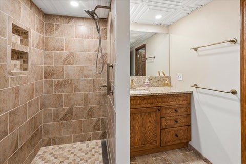 Tiny photo for 237 Ridgewood Avenue, Davenport, IA 52803 (MLS # 12731310)