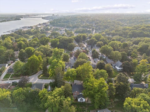 Tiny photo for 237 Ridgewood Avenue, Davenport, IA 52803 (MLS # 12731310)
