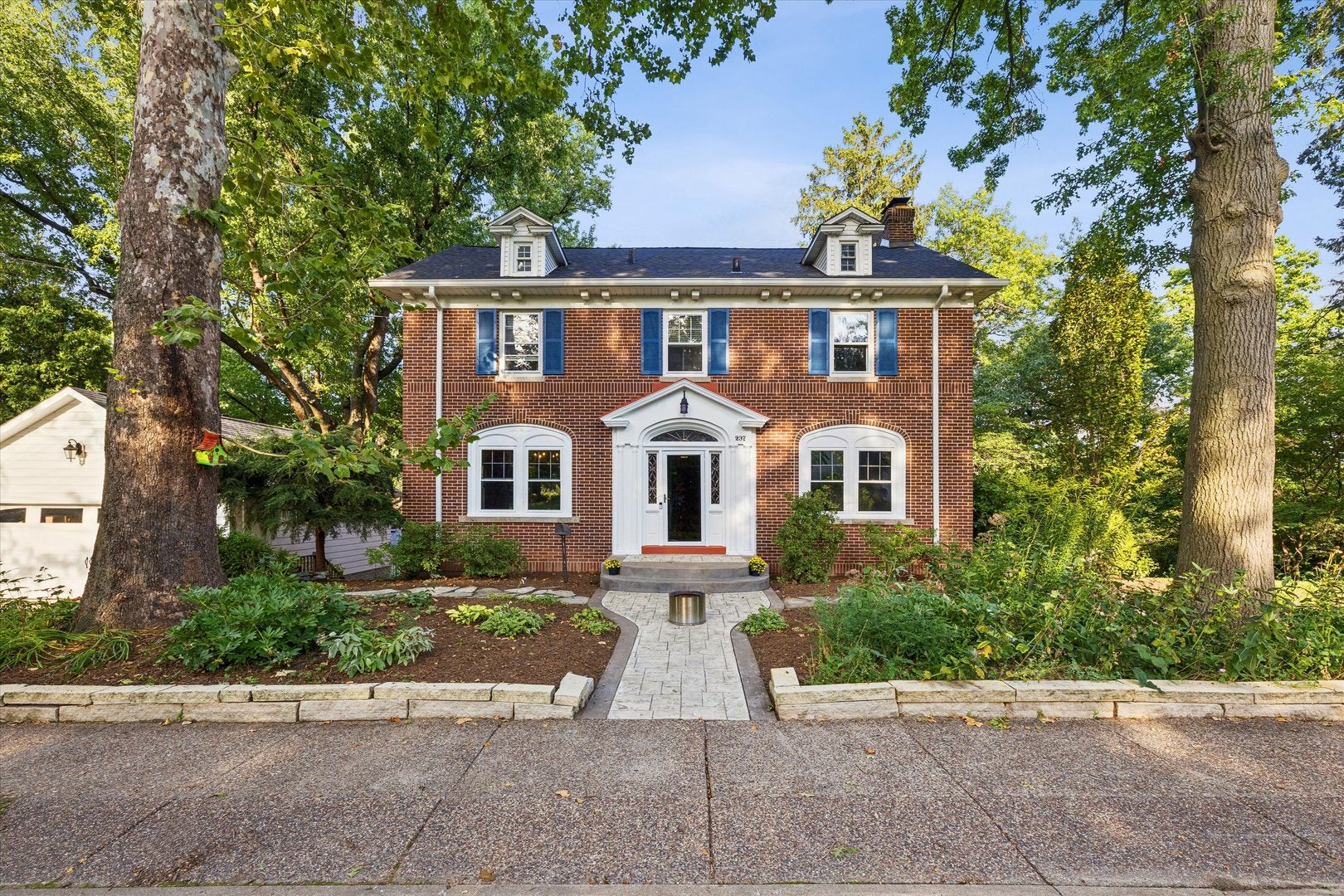 237 Ridgewood Avenue