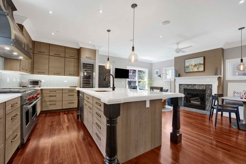Tiny photo for 1621 W Rosehill Drive, Chicago, IL 60660 (MLS # 12648857)