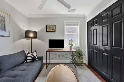 Tiny photo for 1621 W Rosehill Drive, Chicago, IL 60660 (MLS # 12648857)