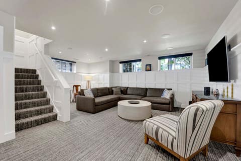 Tiny photo for 1621 W Rosehill Drive, Chicago, IL 60660 (MLS # 12648857)