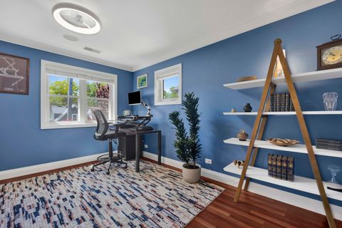 Tiny photo for 1621 W Rosehill Drive, Chicago, IL 60660 (MLS # 12648857)