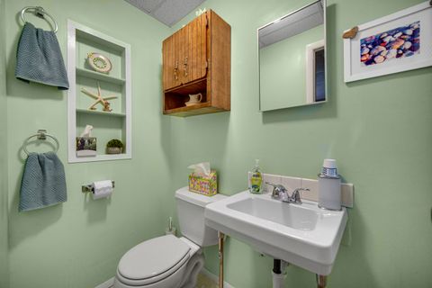 Tiny photo for 19050 Baker Avenue, Country Club Hills, IL 60478 (MLS # 12630182)