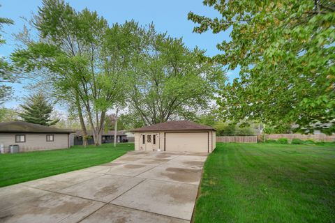 Tiny photo for 19050 Baker Avenue, Country Club Hills, IL 60478 (MLS # 12630182)