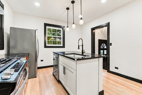 Tiny photo for 2709 Gordon Drive, Flossmoor, IL 60422 (MLS # 12787902)