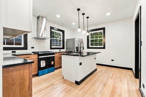 Tiny photo for 2709 Gordon Drive, Flossmoor, IL 60422 (MLS # 12787902)