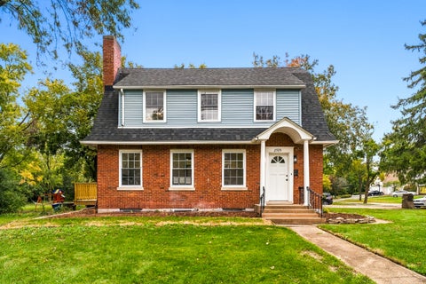Photo of 2709 Gordon Drive, Flossmoor, IL 60422 (MLS # 12787902)