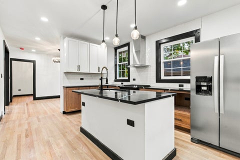 Tiny photo for 2709 Gordon Drive, Flossmoor, IL 60422 (MLS # 12787902)