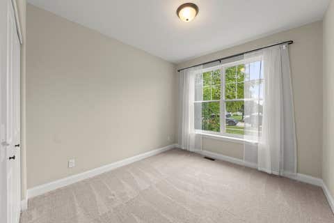 Tiny photo for 454 Snow Street, Sugar Grove, IL 60554 (MLS # 12717356)