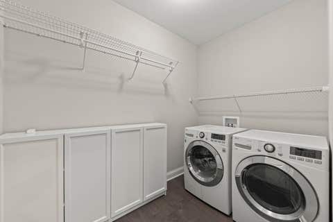 Tiny photo for 454 Snow Street, Sugar Grove, IL 60554 (MLS # 12717356)