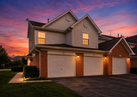 Tiny photo for 176 Birmingham Court #176, Roselle, IL 60172 (MLS # 12714374)