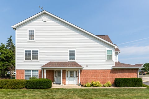 Tiny photo for 176 Birmingham Court #176, Roselle, IL 60172 (MLS # 12714374)